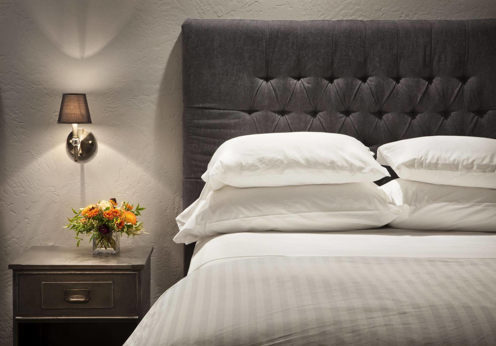 Firebrand Hotel Whitefish Eksteriør bilde